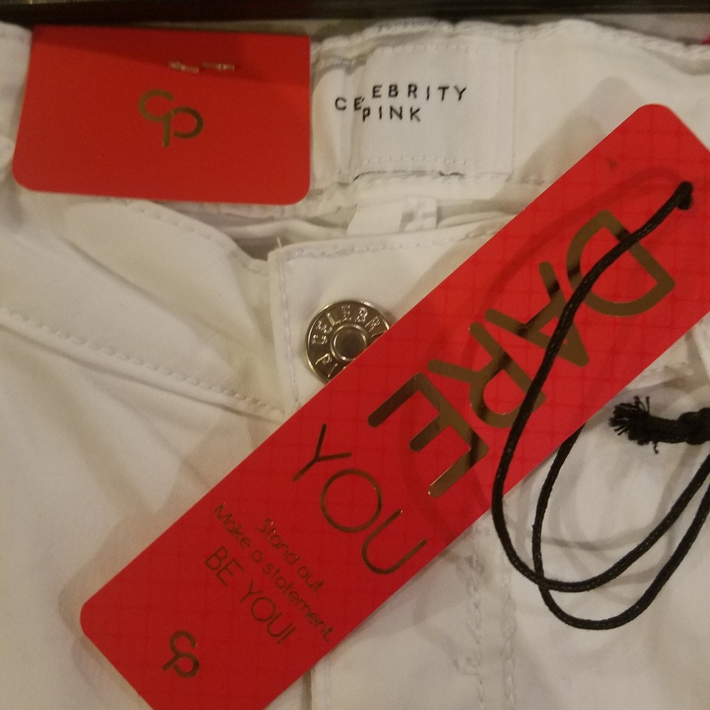 Juniors Cropped jeans-NWT